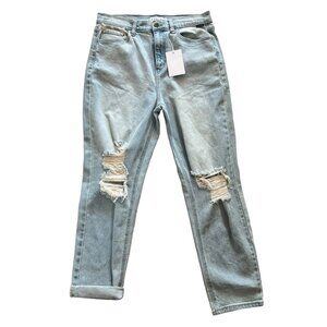 High Rise Crop Mom Jean